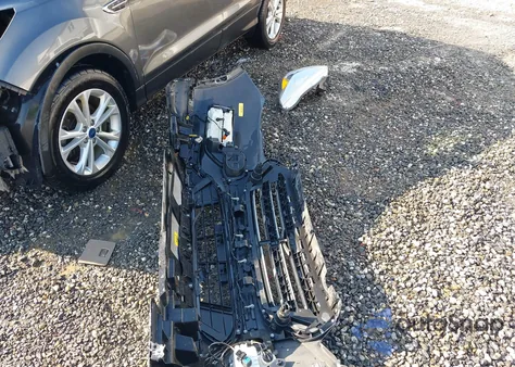 2018 Ford Escape Se from USA, damaged, VIN 1FMCU0GD2JUB84373